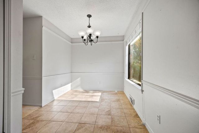 8633 LOXLEY FWY, Memphis, TN 38016