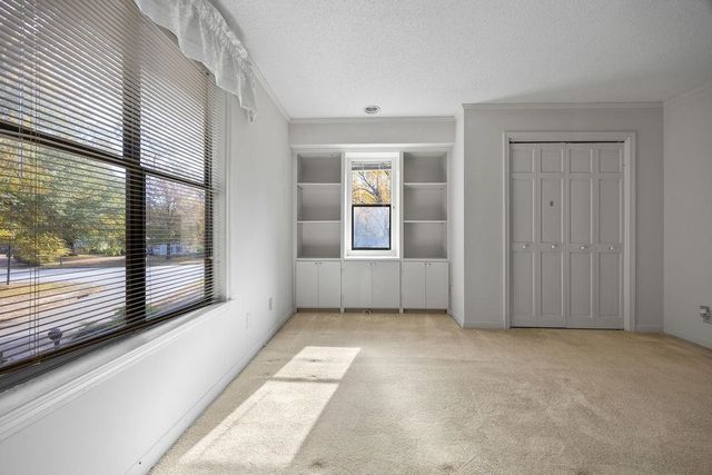 8633 LOXLEY FWY, Memphis, TN 38016