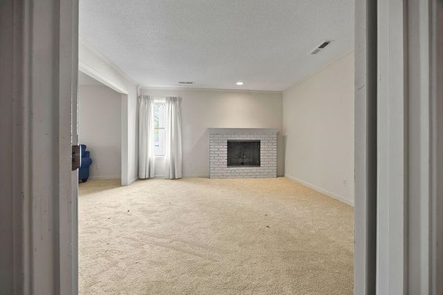 8633 LOXLEY FWY, Memphis, TN 38016