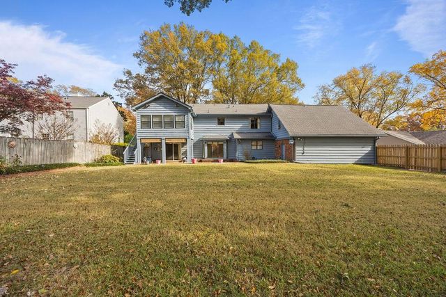 8633 LOXLEY FWY, Memphis, TN 38016