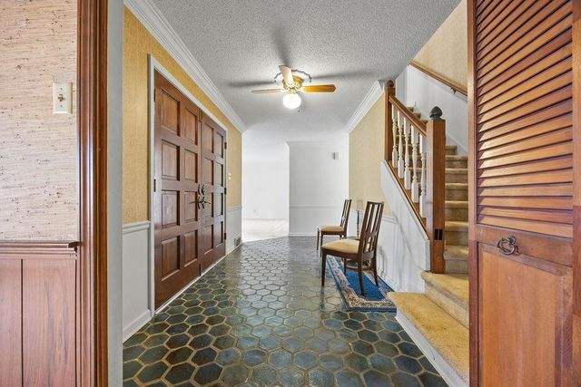 8633 LOXLEY FWY, Memphis, TN 38016