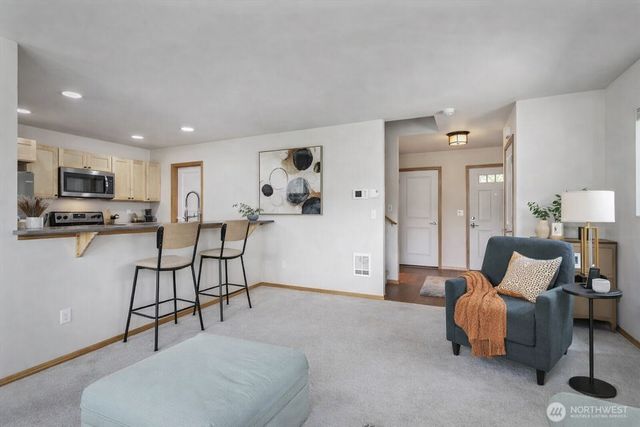 364 NE OHenry Court, Poulsbo, WA 98370