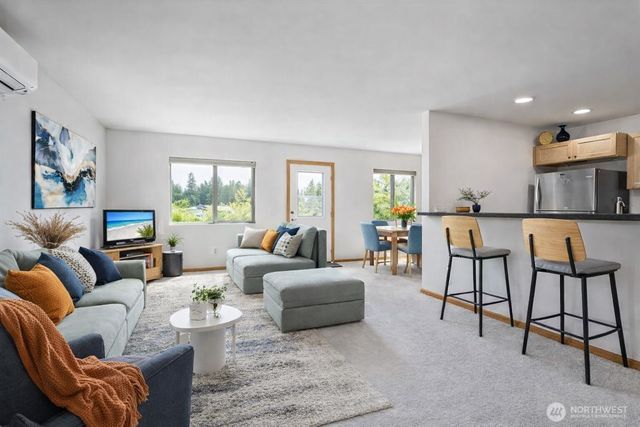 364 NE OHenry Court, Poulsbo, WA 98370