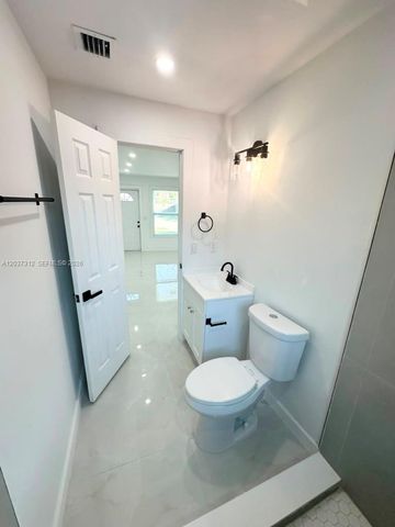 1473 NE 30th Court, Pompano Beach, FL 33064