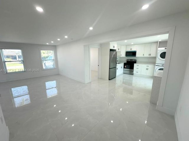 1473 NE 30th Court, Pompano Beach, FL 33064