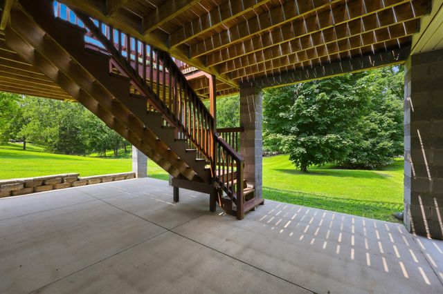 151 Edgewood Drive, Harrodsburg, KY 40330