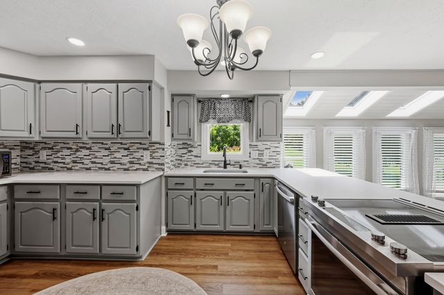 151 Edgewood Drive, Harrodsburg, KY 40330