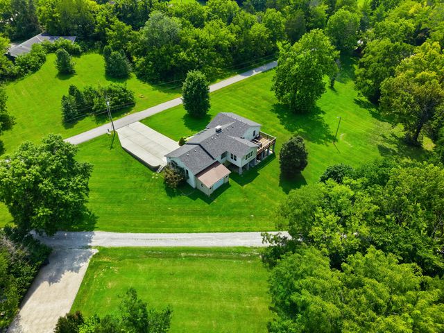 151 Edgewood Drive, Harrodsburg, KY 40330