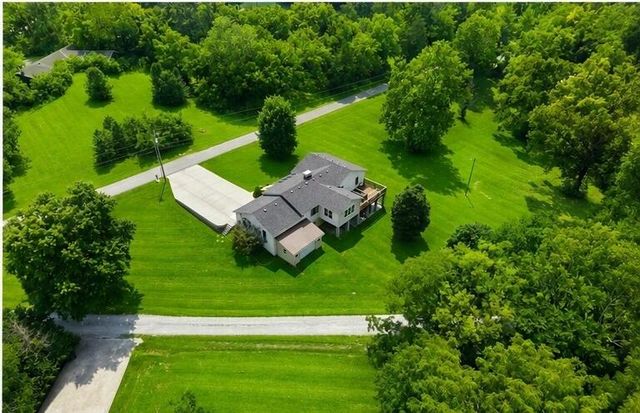 151 Edgewood Drive, Harrodsburg, KY 40330