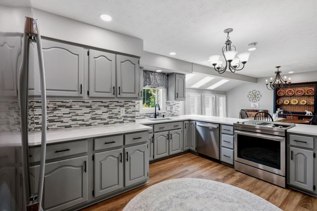 151 Edgewood Drive, Harrodsburg, KY 40330