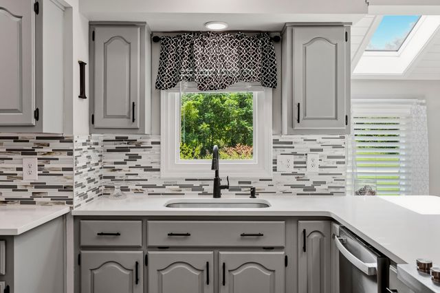 151 Edgewood Drive, Harrodsburg, KY 40330