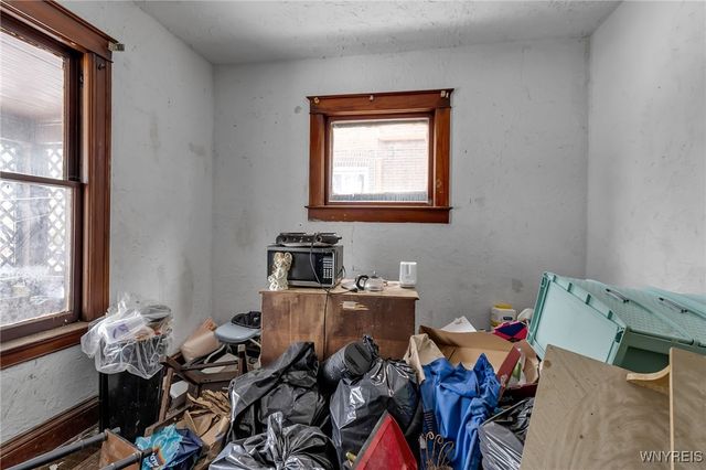 725 Monteagle Street, Niagara Falls, NY 14305