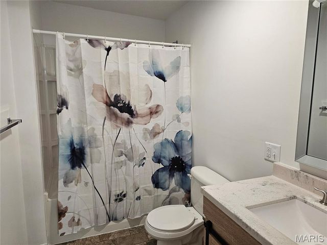 215 W Palmer Street, Litchfield, IL 62056