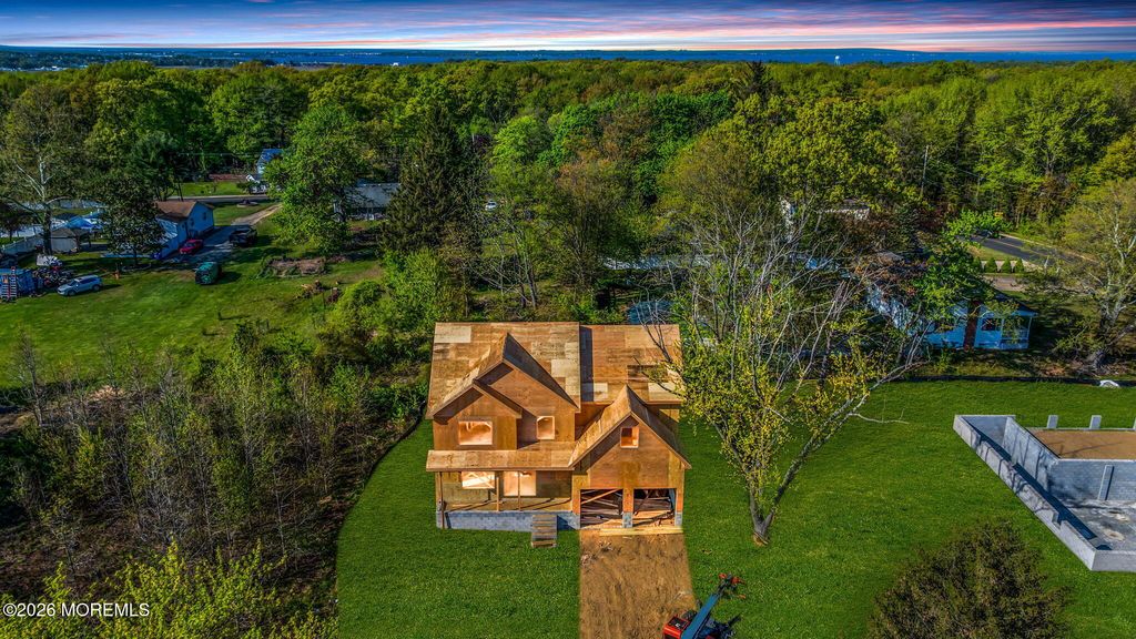 3 Cristina Court, Matawan, NJ 07747