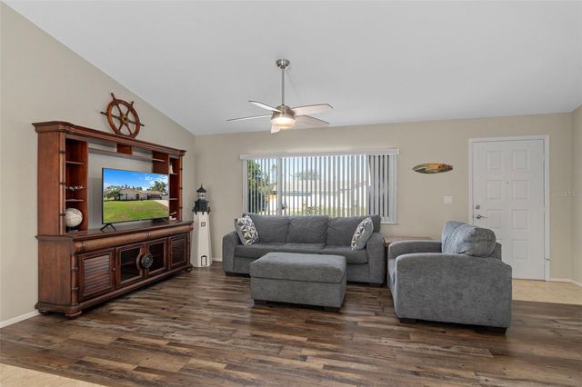 10464 MAYFLOWER ROAD, Spring Hill, FL 34608