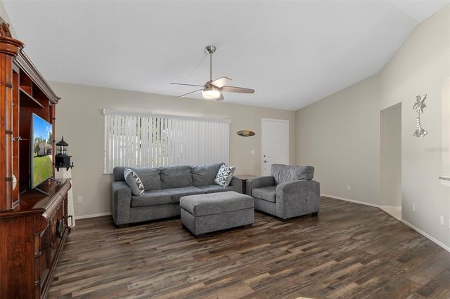 10464 MAYFLOWER ROAD, Spring Hill, FL 34608