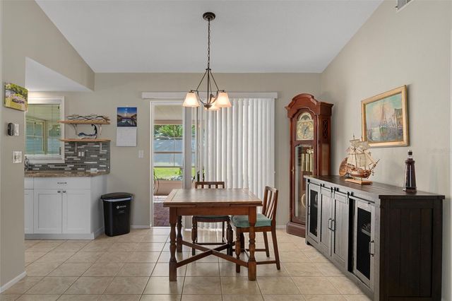 10464 MAYFLOWER ROAD, Spring Hill, FL 34608