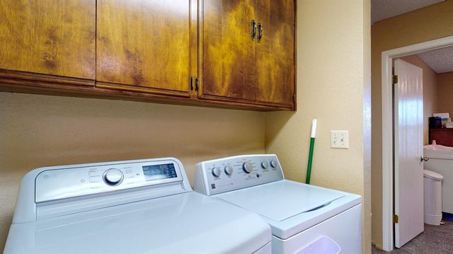 12510 Jayhawk Ct, Penn Valley, CA 95946