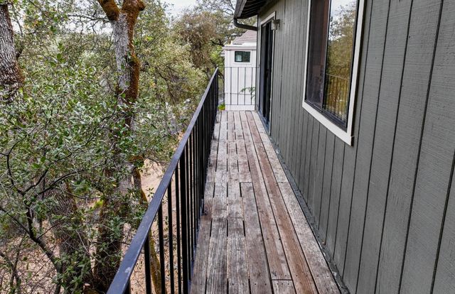 12510 Jayhawk Ct, Penn Valley, CA 95946