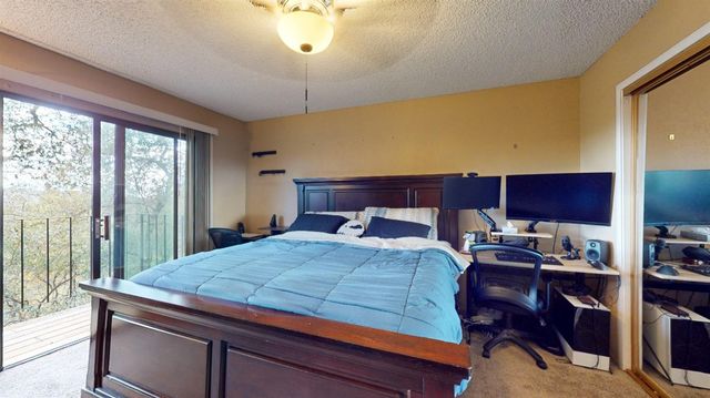 12510 Jayhawk Ct, Penn Valley, CA 95946