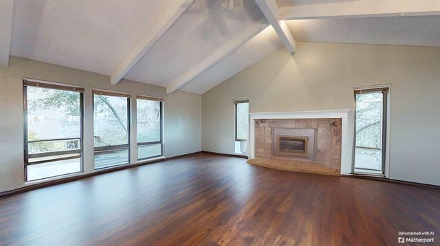 12510 Jayhawk Ct, Penn Valley, CA 95946