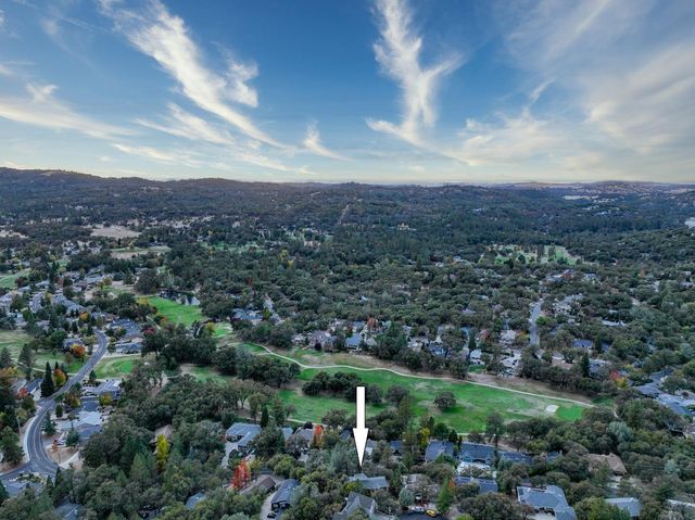 12510 Jayhawk Ct, Penn Valley, CA 95946