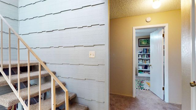 12510 Jayhawk Ct, Penn Valley, CA 95946