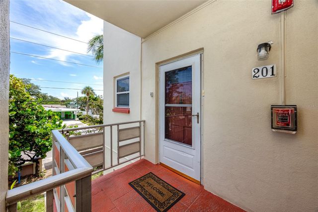 5840 30TH AVENUE S 201, Gulfport, FL 33707