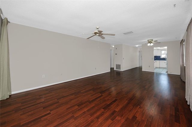 5840 30TH AVENUE S 201, Gulfport, FL 33707