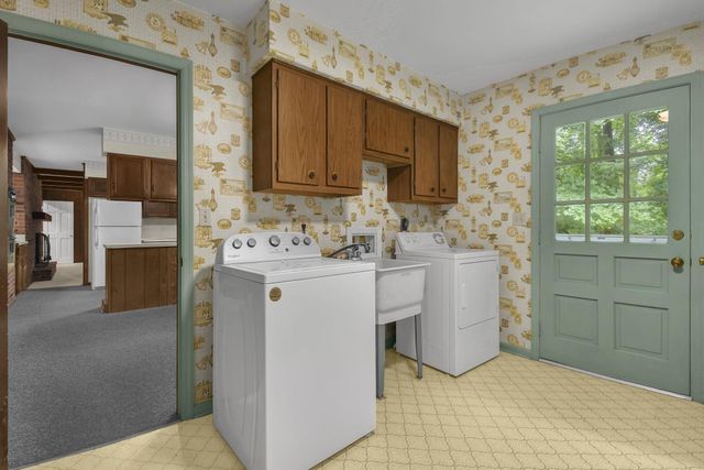 1550 Welsh Hills Road NE, Granville, OH 43023