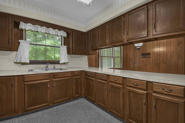 1550 Welsh Hills Road NE, Granville, OH 43023