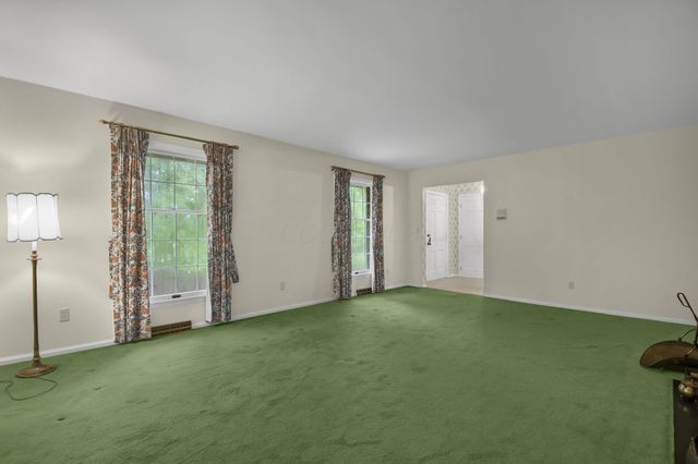 1550 Welsh Hills Road NE, Granville, OH 43023