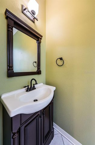 605 VALLANCE WAY NE, St Petersburg, FL 33716