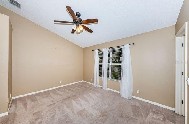 605 VALLANCE WAY NE, St Petersburg, FL 33716