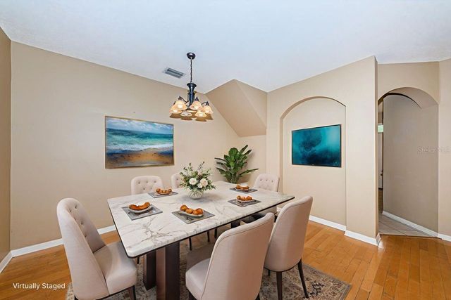 605 VALLANCE WAY NE, St Petersburg, FL 33716