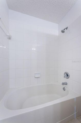 605 VALLANCE WAY NE, St Petersburg, FL 33716