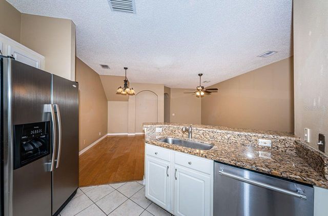 605 VALLANCE WAY NE, St Petersburg, FL 33716