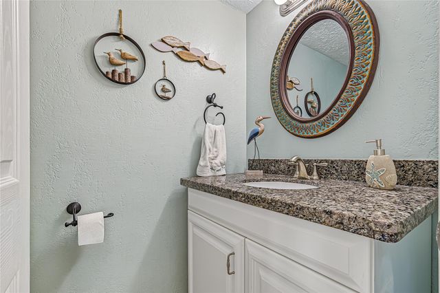 4011 Nasa Rd 1 Parkway 511, El Lago, TX 77586