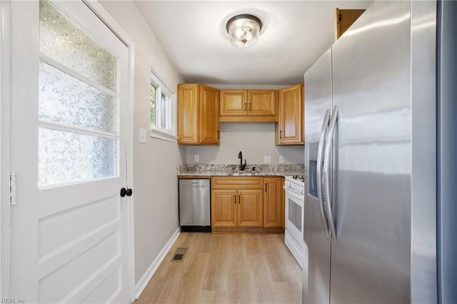 8412 Norristown DR, Norfolk, VA 23518