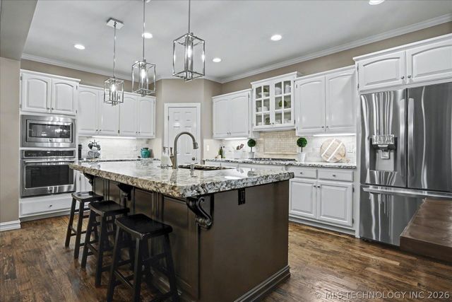 9149 E 117th Street S, Bixby, OK 74008