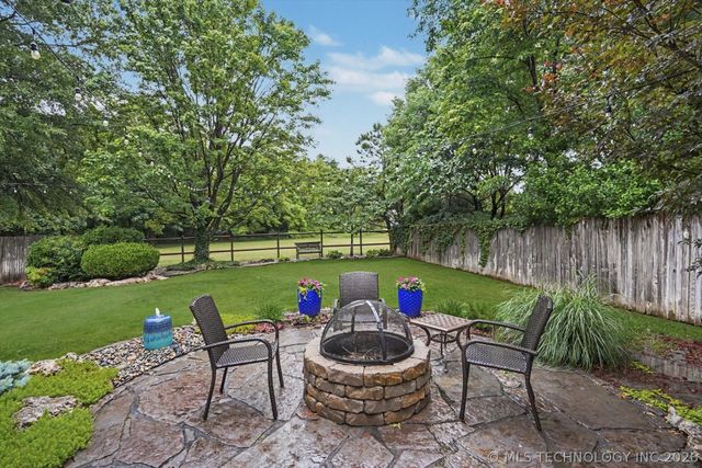 9149 E 117th Street S, Bixby, OK 74008