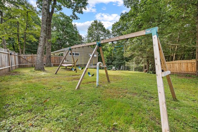 101 Wales Rd, Monson, MA 01057