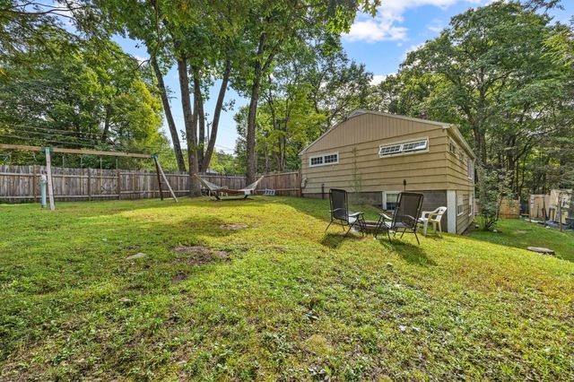101 Wales Rd, Monson, MA 01057