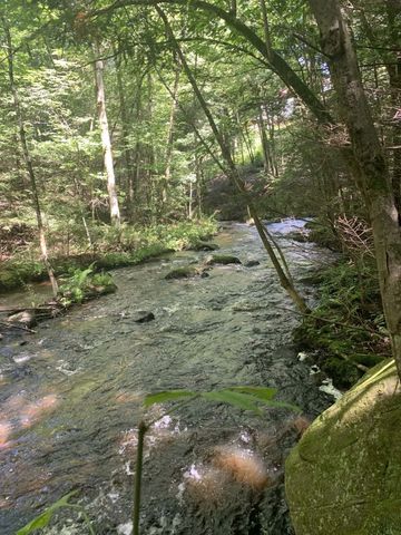 101 Wales Rd, Monson, MA 01057