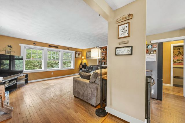 101 Wales Rd, Monson, MA 01057