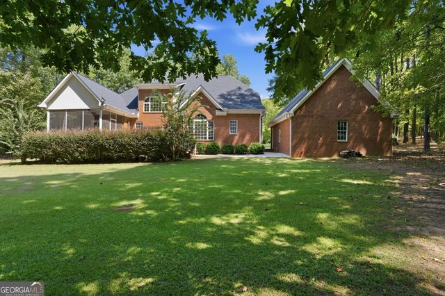 195 Churchill Drive, Juliette, GA 31046