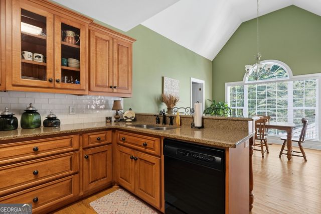 195 Churchill Drive, Juliette, GA 31046