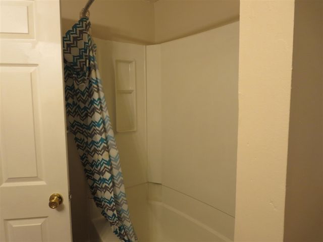 1115 Woodward Avenue, Kalamazoo, MI 49007