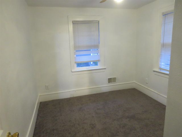 1115 Woodward Avenue, Kalamazoo, MI 49007