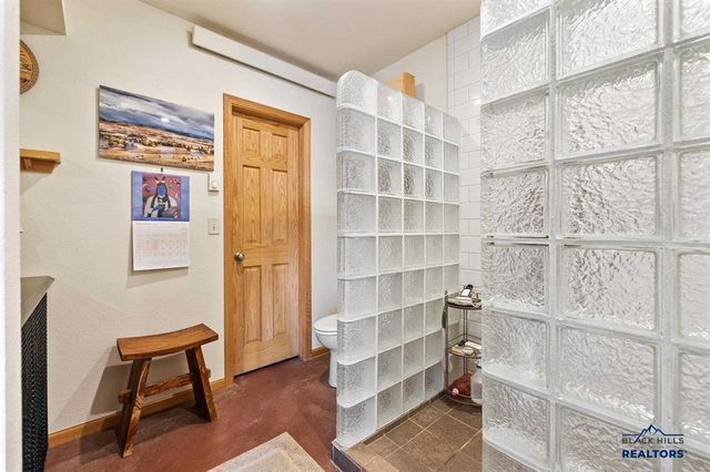 12961 DARCY DR, Hot Springs, SD 57747